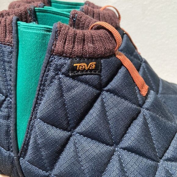 Teva Quilted Winter Boots - Navy and Green - Picture 4 of 8